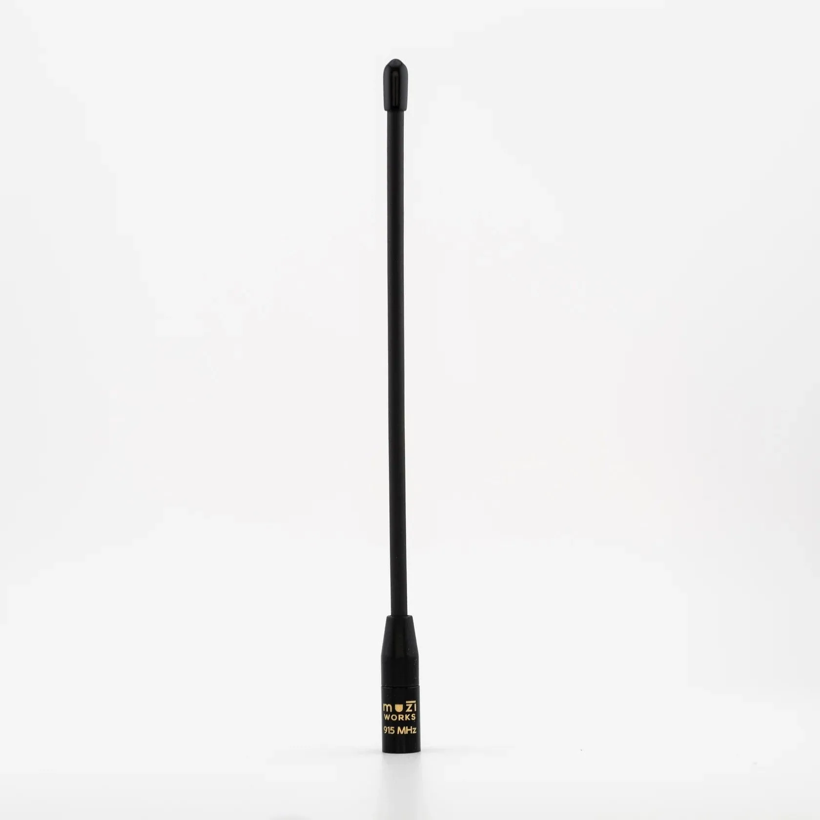Ăng-ten muzi works 915MHz dạng whip 17cm, được thiết kế để cải thiện hiệu suất truyền tín hiệu cho các thiết bị LoRa Meshtastic.