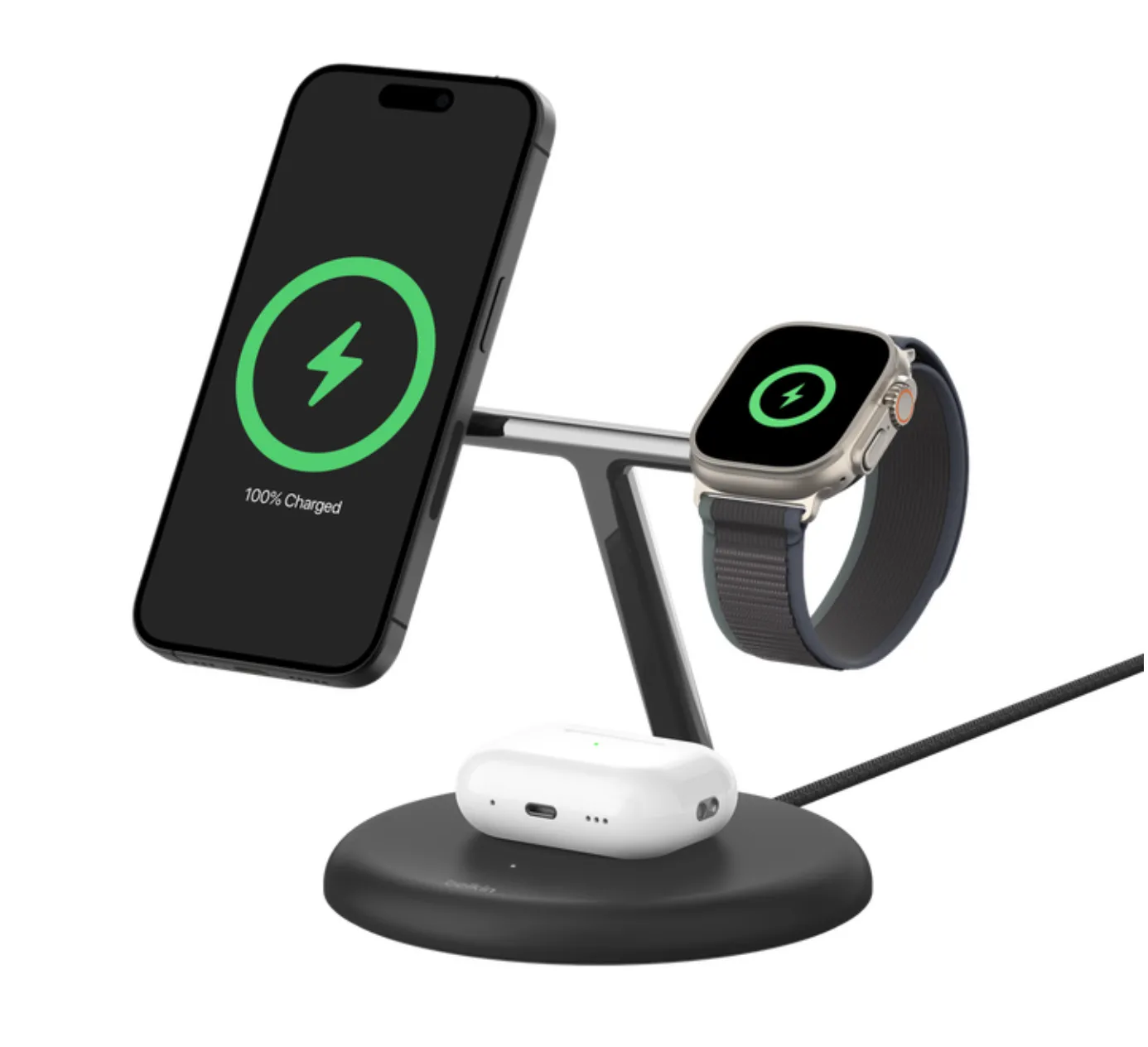 Belkin BoostCharge Pro 3-in-1 Qi2 màu đen, bộ sạc không dây đa năng cho iPhone, Apple Watch và AirPods, giúp tối ưu không gian bàn.