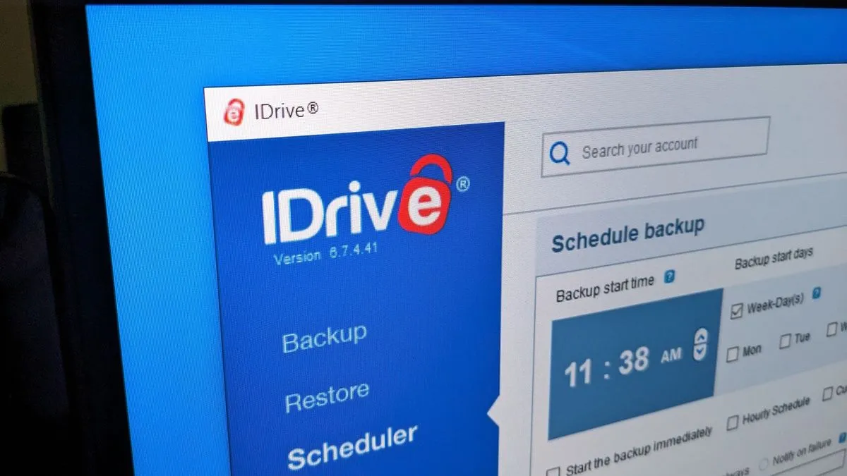 Giao diện ứng dụng IDrive trên máy tính, minh họa một trong các dịch vụ sao lưu dữ liệu đám mây.