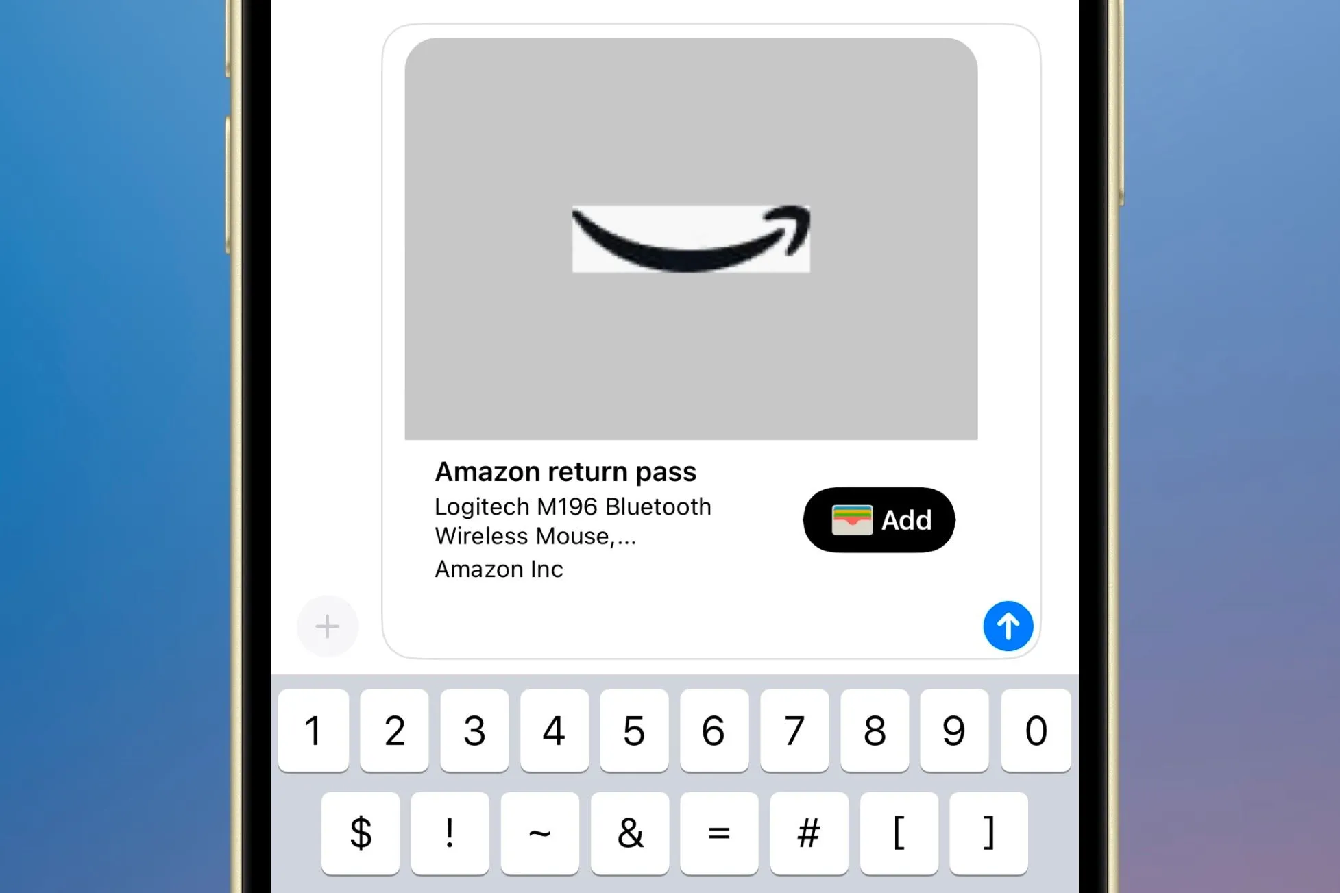 Màn hình iPhone hiển thị việc chia sẻ thẻ trả hàng Amazon từ Apple Wallet qua ứng dụng Tin nhắn, tiện lợi khi cần người khác giúp đỡ.