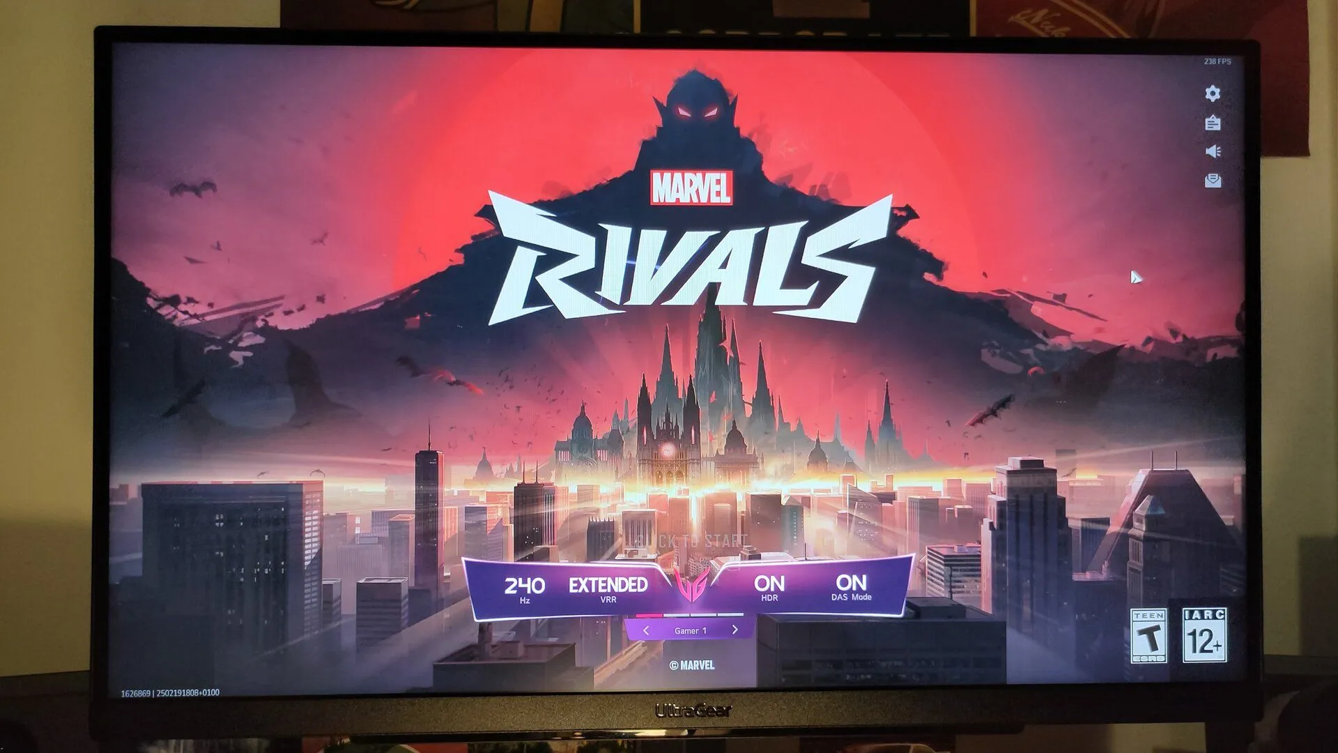 Màn hình LG UltraGear 240Hz minh họa hiệu suất gaming mượt mà.