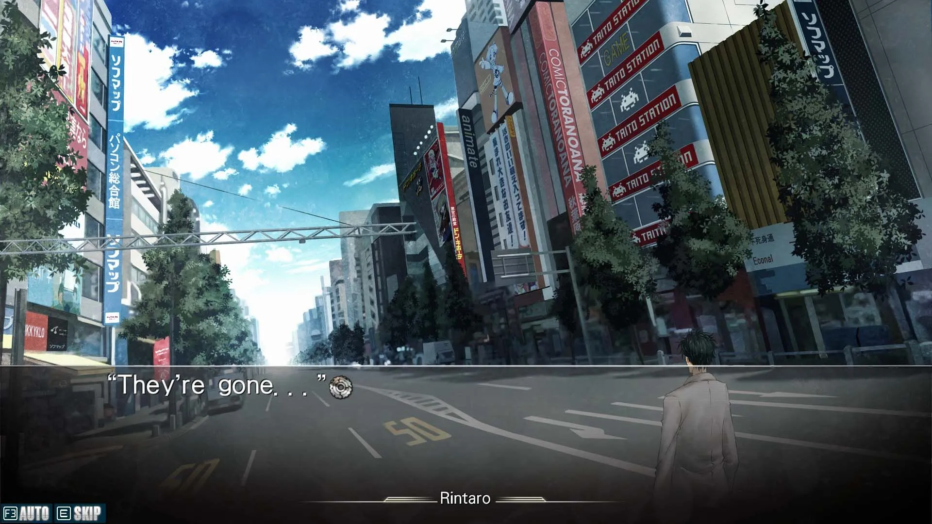 Nhân vật chính Okabe của game Steins;Gate đứng một mình trên con phố vắng ở Tokyo