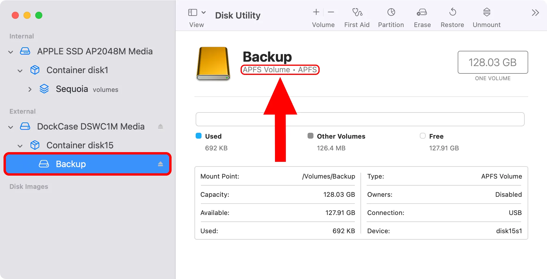 Thông tin ổ đĩa ngoài trong Tiện ích Đĩa macOS xác nhận định dạng tệp là APFS.