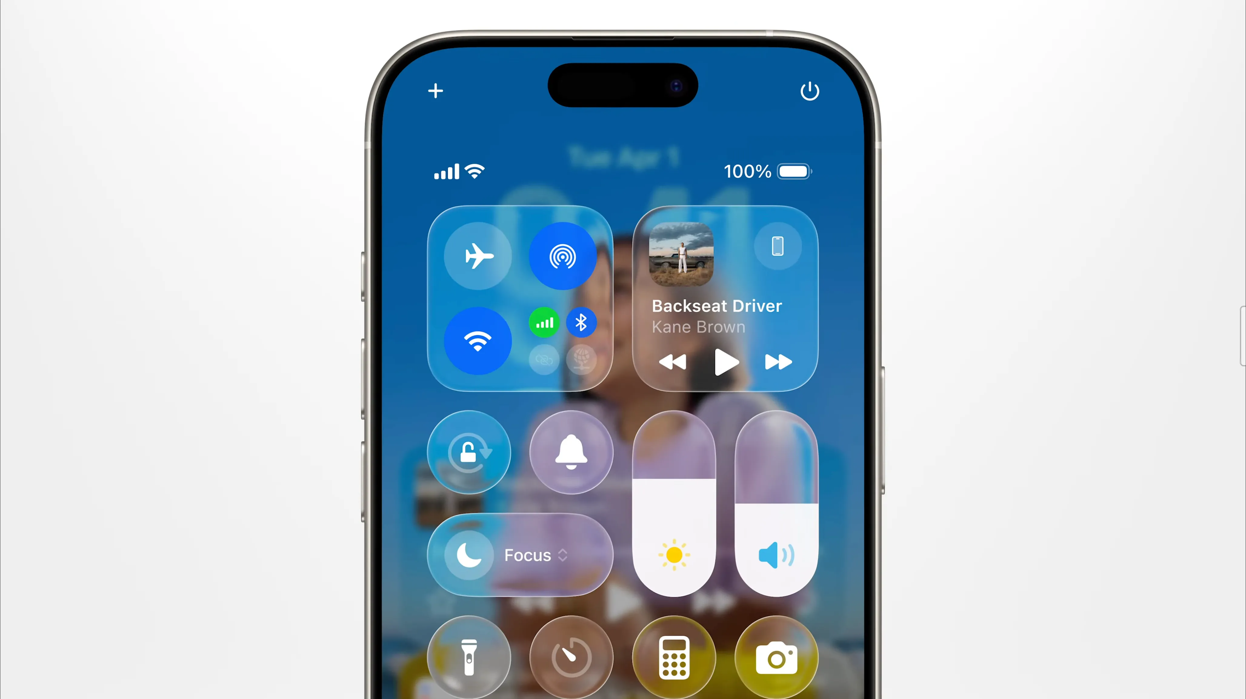 Trung tâm điều khiển Liquid Glass trong iOS 26.