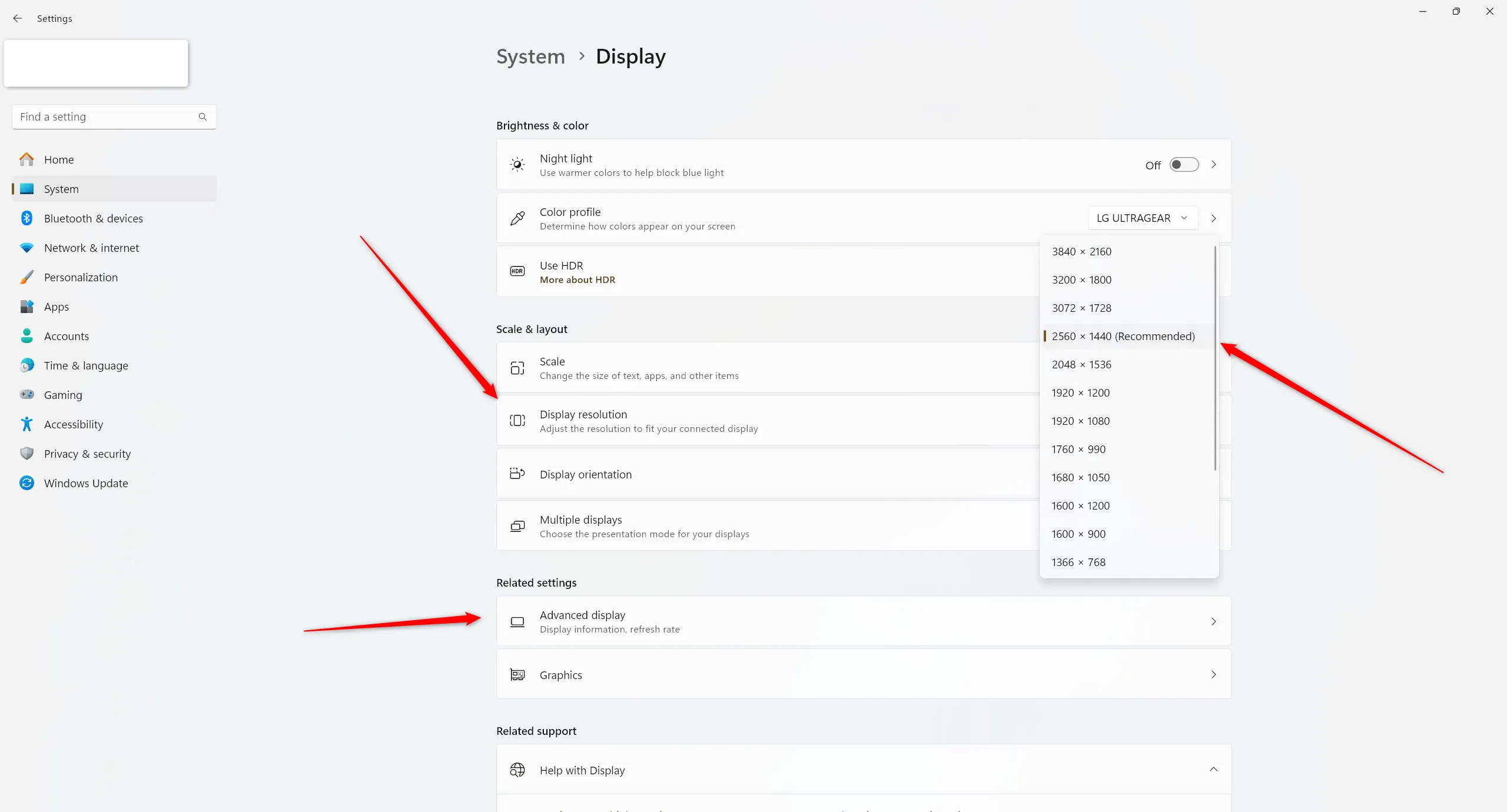 Cài đặt hiển thị (Display settings) trên Windows 11, nơi chỉnh độ phân giải màn hình gaming