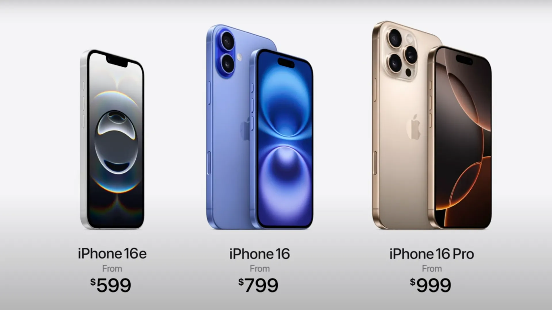Chiếc iPhone 16e màu đen đang được cầm trên tay.
