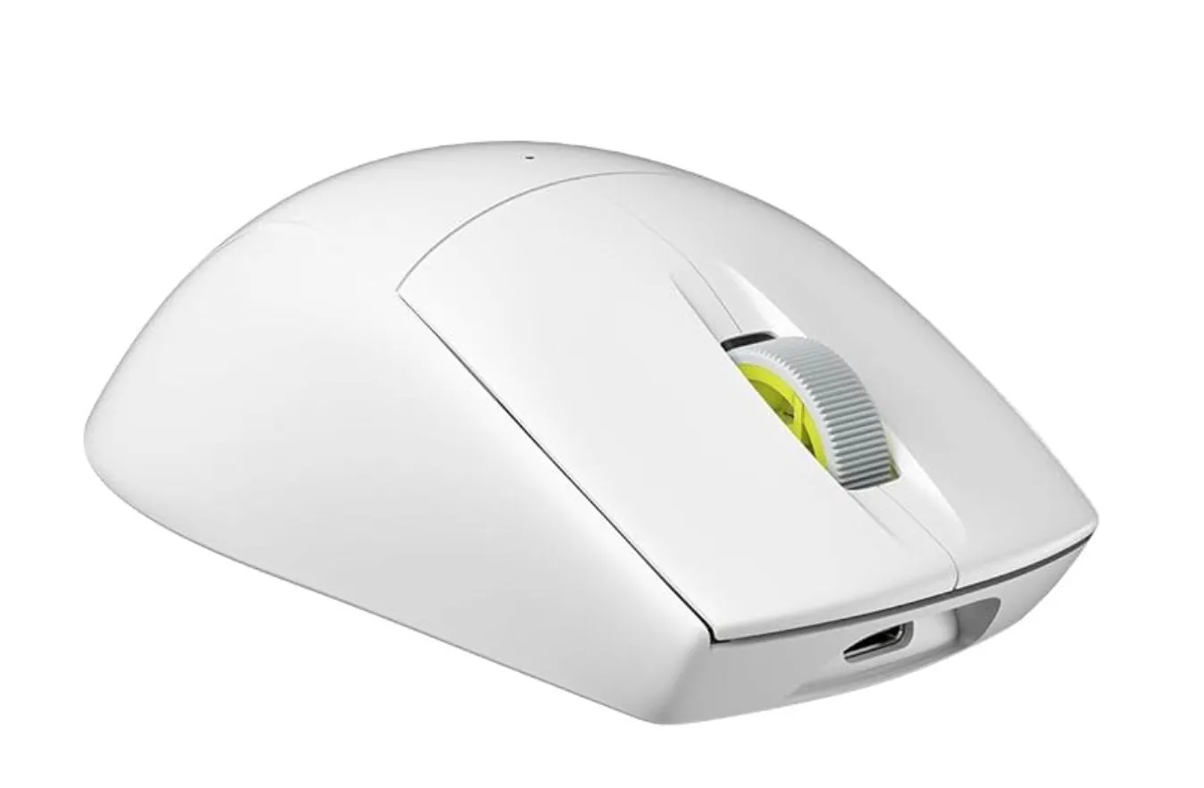 Chuột gaming không dây Corsair M75 AIR màu trắng với thiết kế đối xứng