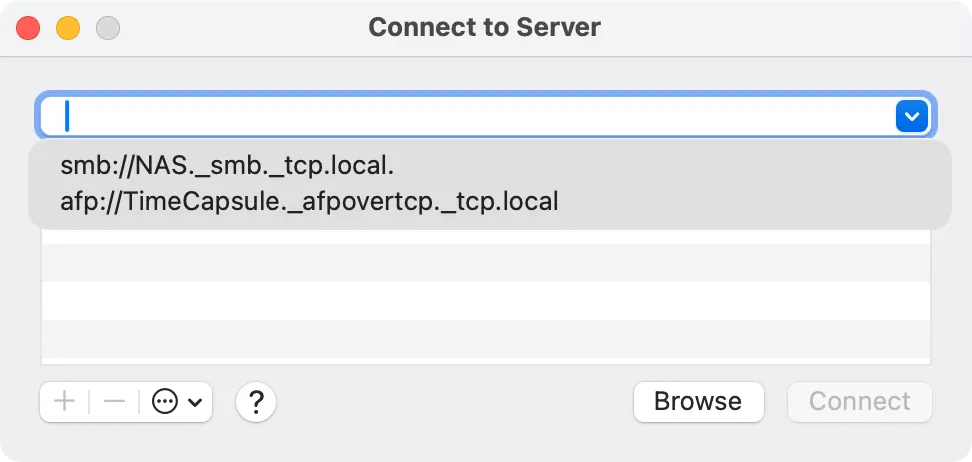 Cửa sổ Connect to Server trên macOS Sequoia hiển thị lịch sử các kết nối trước đó.