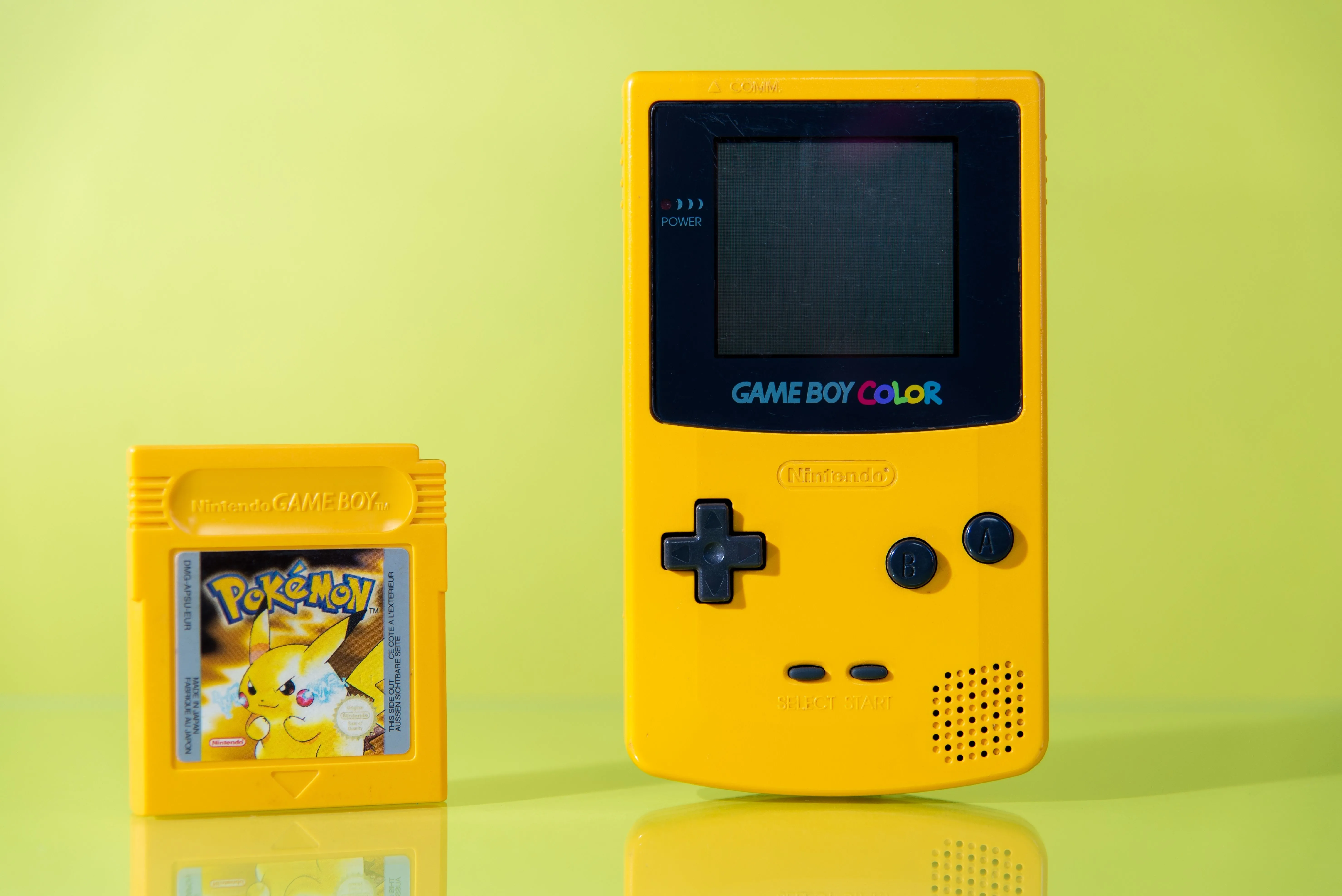 Game Boy Color màu vàng, biểu tượng của gaming di động cuối thập niên 90