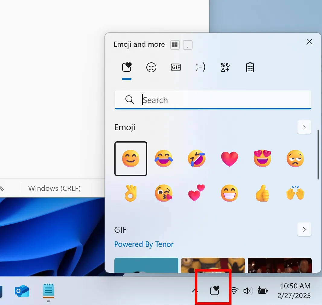 Giao diện bảng điều khiển emoji trên thanh tác vụ Windows 11 với biểu tượng cảm xúc và GIF
