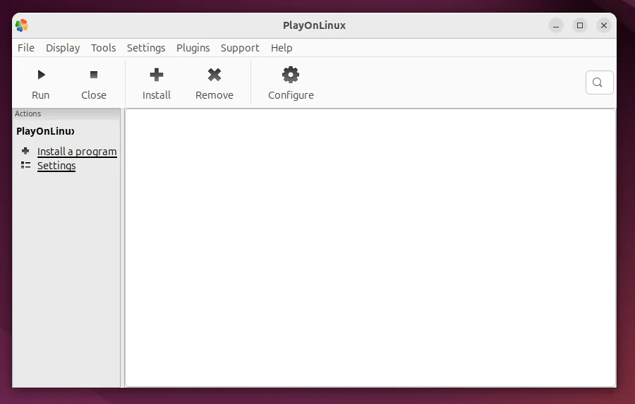 Giao diện chính của PlayOnLinux với các nút &quot;Install a Program&quot;, &quot;Configure Wine&quot; và &quot;Run&quot;
