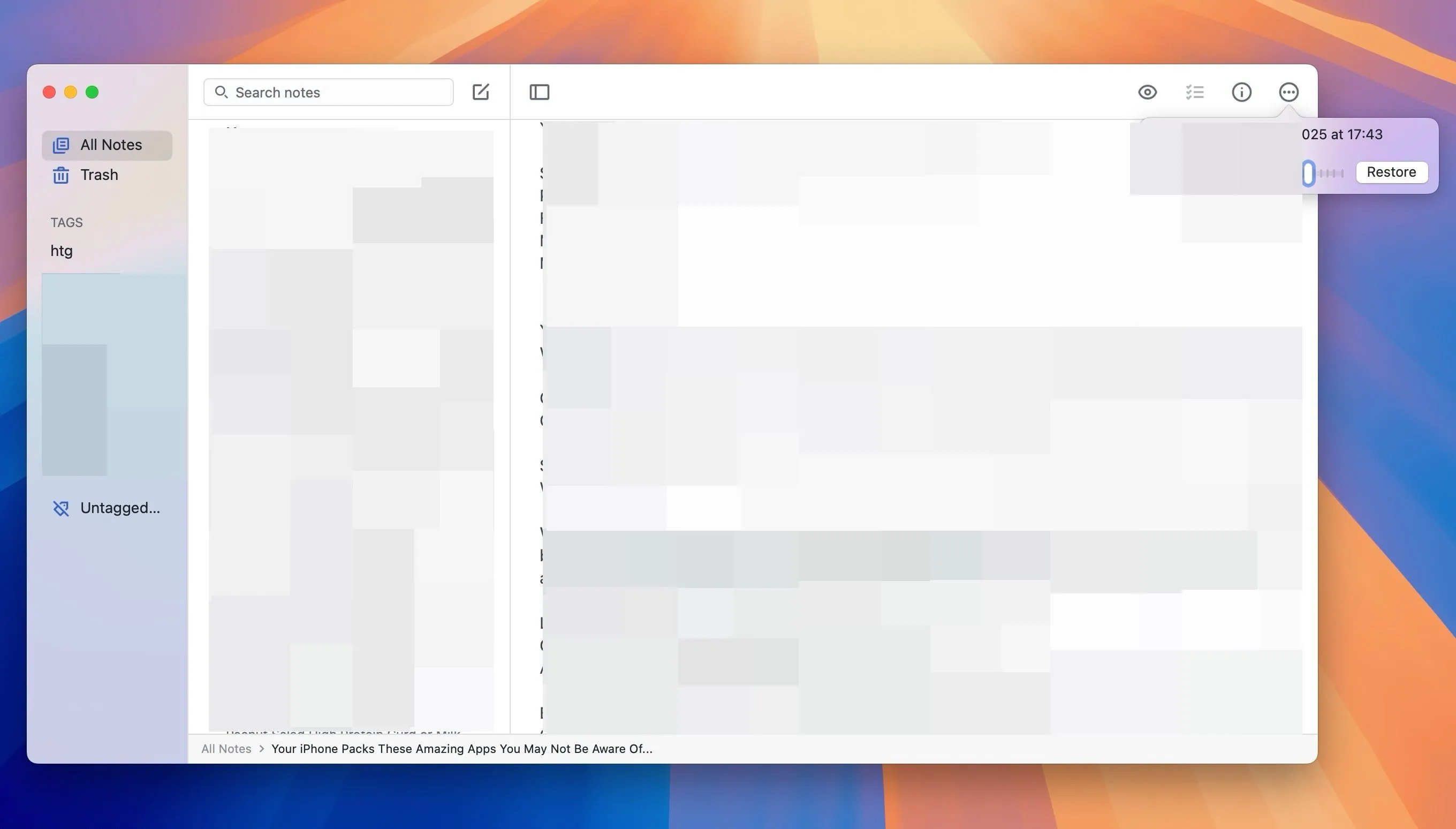 Giao diện Simplenote trên Mac hiển thị lịch sử phiên bản, cho phép người dùng khôi phục ghi chú về trạng thái trước đó.