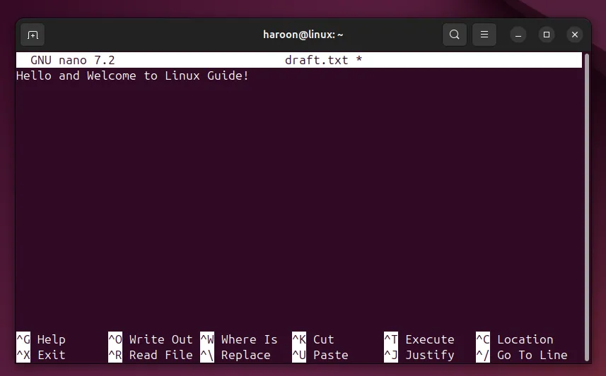 Giao diện trình soạn thảo văn bản Nano khi mở file draft.txt trên Ubuntu Linux.