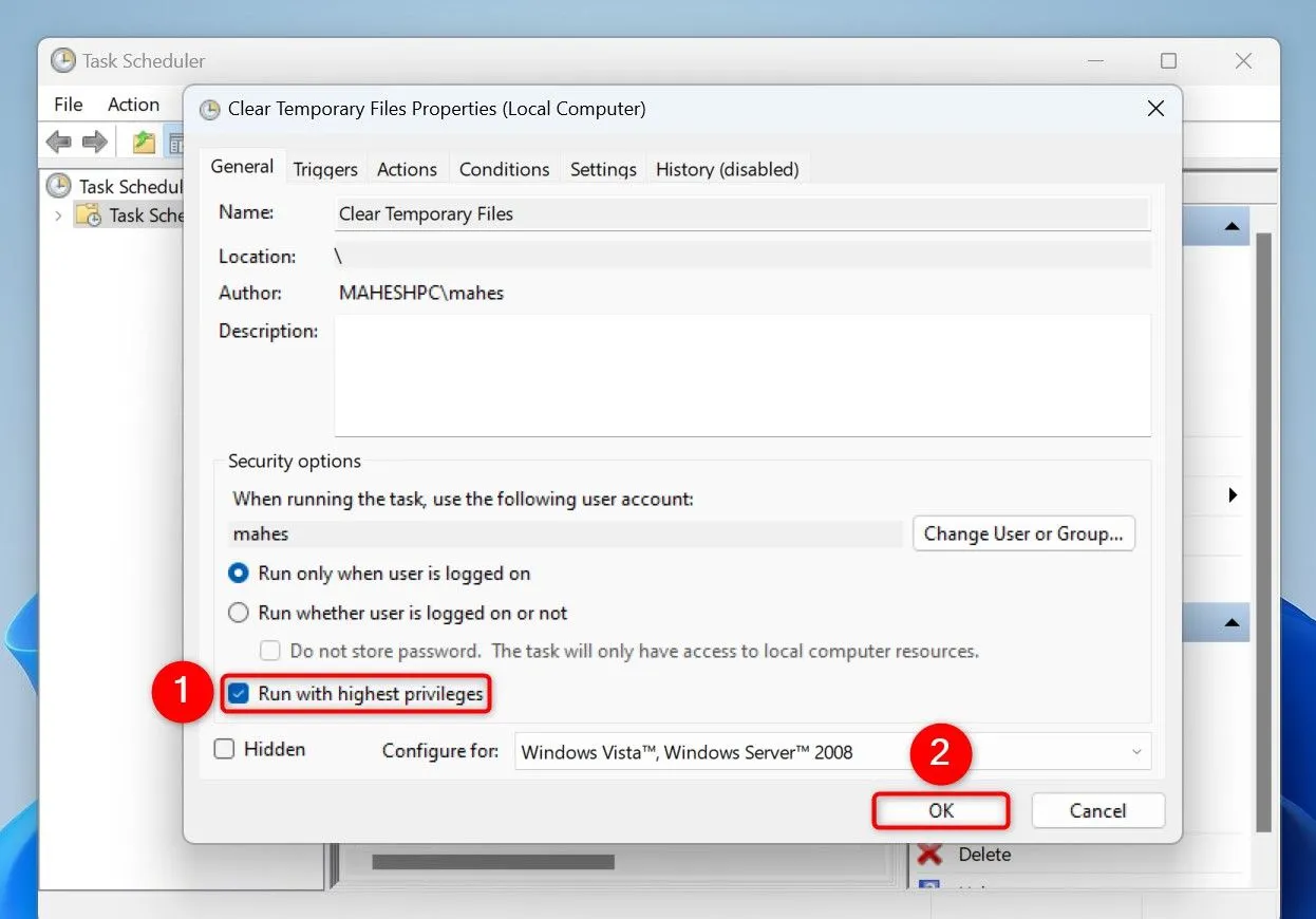 Kích hoạt tùy chọn &quot;Run With Highest Privileges&quot; (Chạy với quyền cao nhất) cho tác vụ dọn dẹp file tạm trong Task Scheduler.