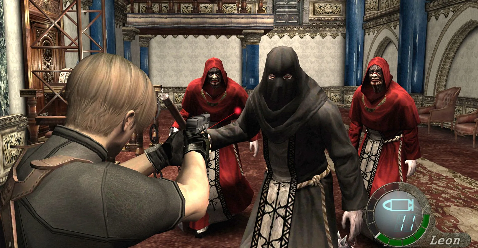 Leon S. Kennedy chiến đấu với giáo phái trong Resident Evil 4, minh họa chất hành động và campy của game
