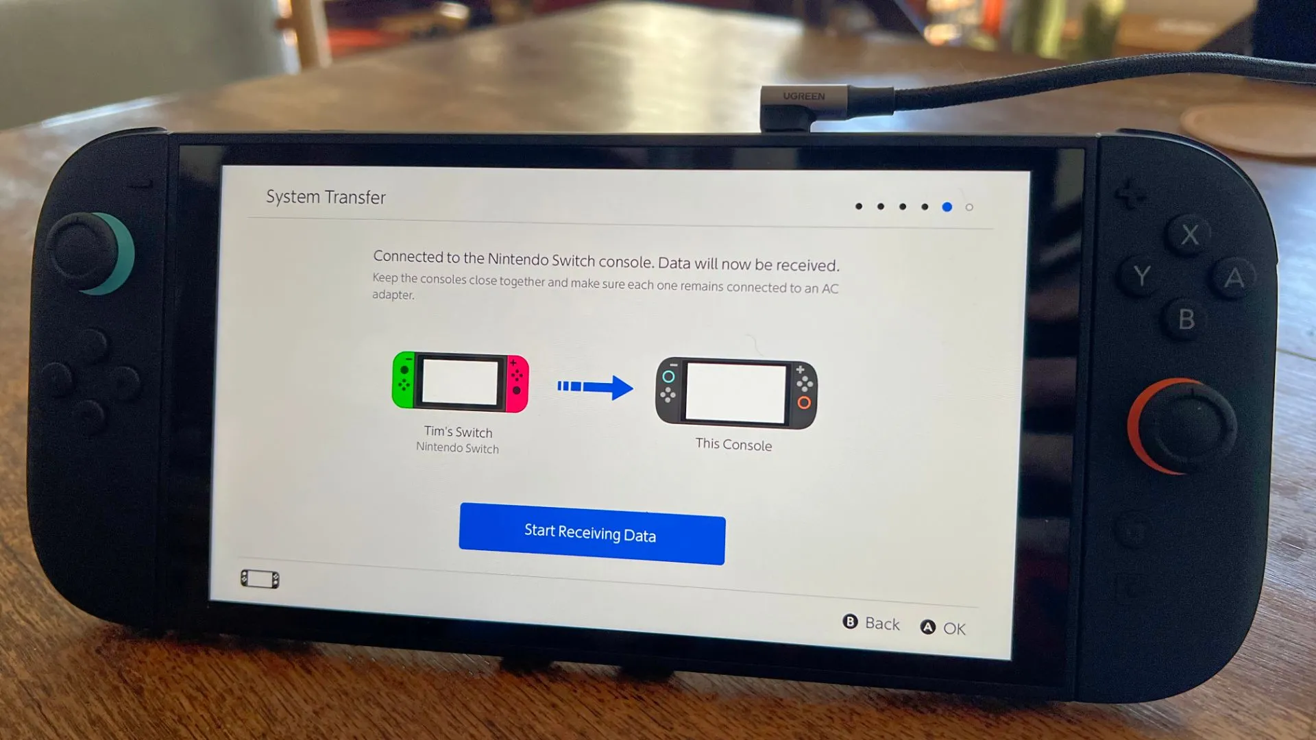 Màn hình hiển thị Nintendo Switch 2 đã sẵn sàng để bắt đầu nhận dữ liệu từ Switch cũ.