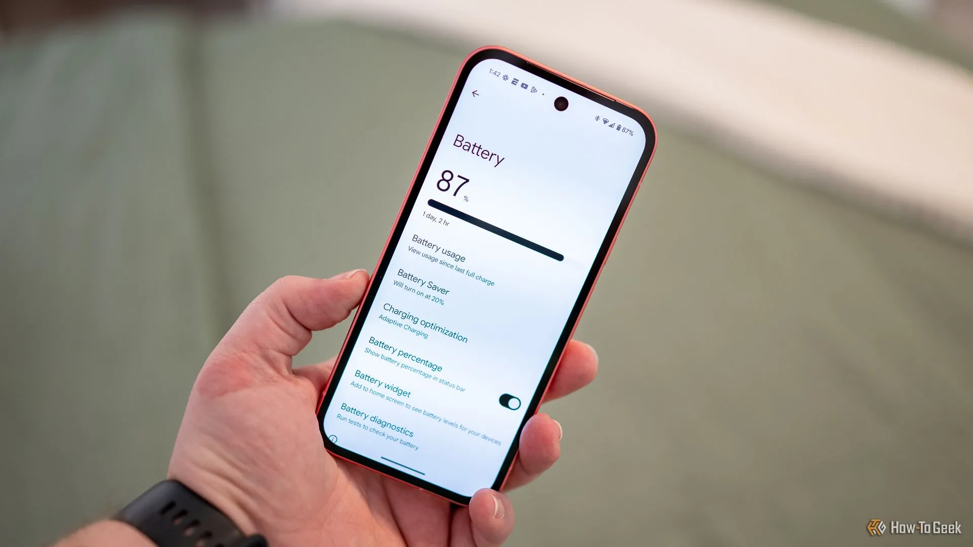 Menu cài đặt pin trên điện thoại Google Pixel 9a, hiển thị các tùy chọn tiết kiệm pin