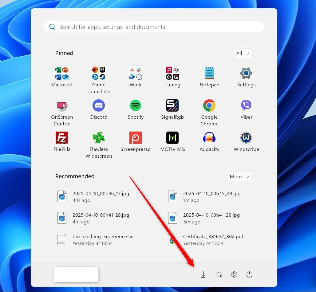 Menu Start Windows 11 với các lối tắt nhanh
