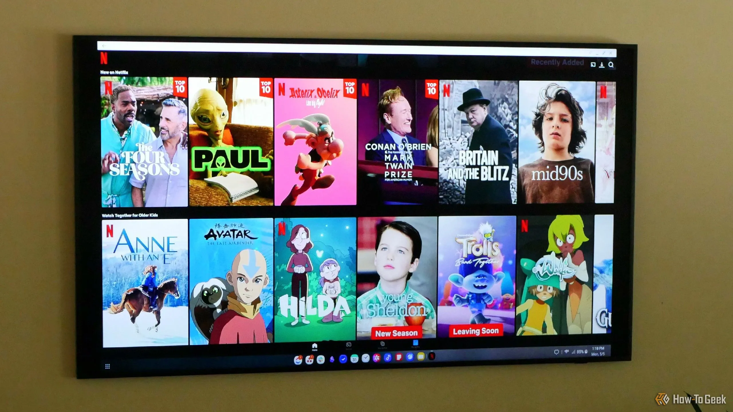 Netflix trên Samsung Frame TV thông qua Samsung DeX trên Galaxy Z Fold 6.
