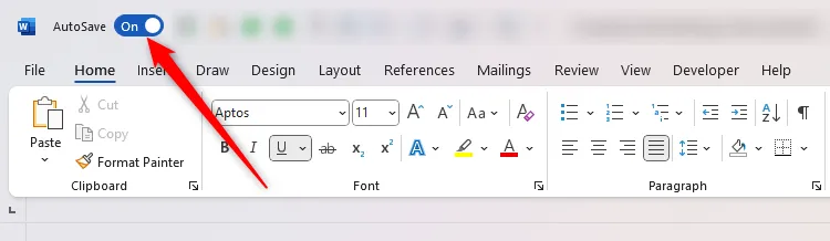 Nút AutoSave đã được kích hoạt trên thanh công cụ truy cập nhanh (QAT) trong Microsoft Word