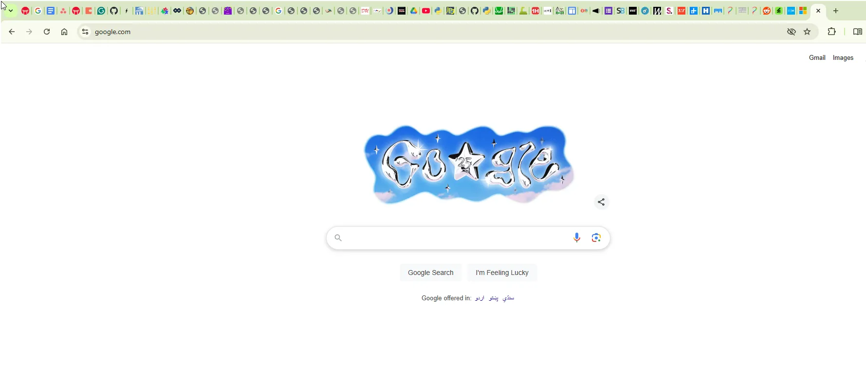 Thanh tab của trình duyệt Google Chrome với nhiều tab đang mở, gây khó khăn khi quản lý