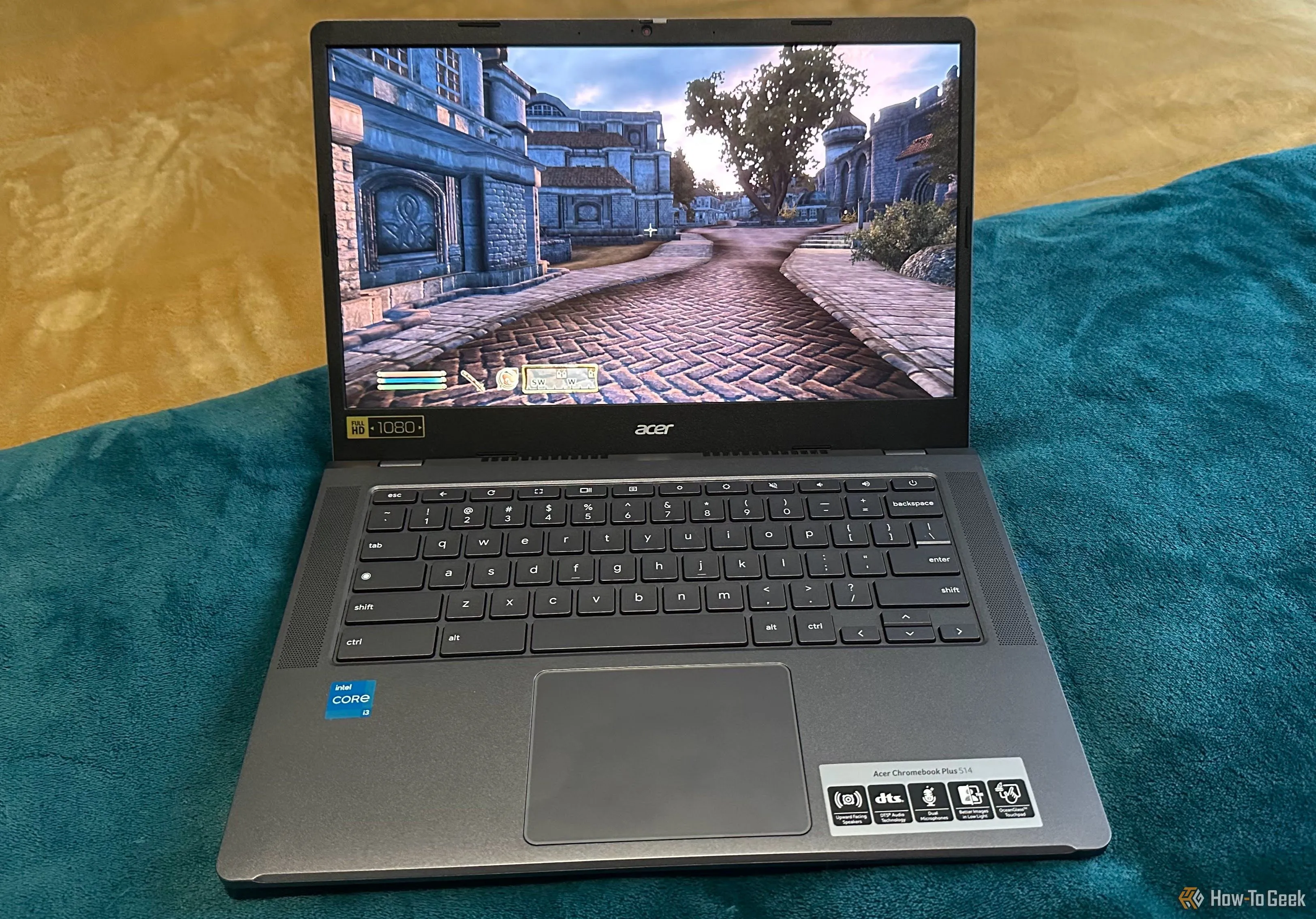 Trải nghiệm The Elder Scrolls Oblivion mượt mà trên Chromebook Plus, cho thấy hiệu suất ấn tượng với các tựa game kinh điển.