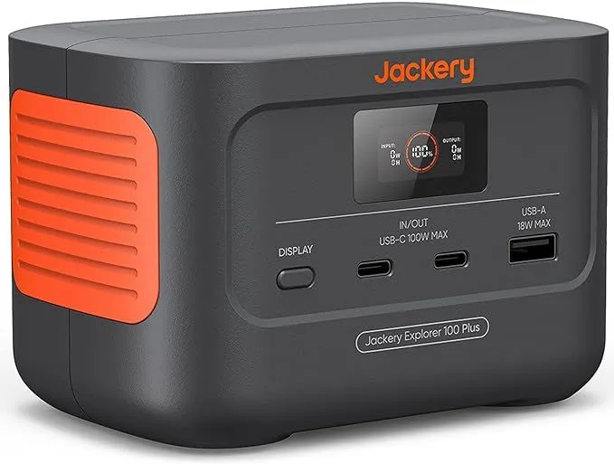 Trạm sạc di động Jackery Explorer 100 Plus nhỏ gọn với dung lượng pin 99Wh