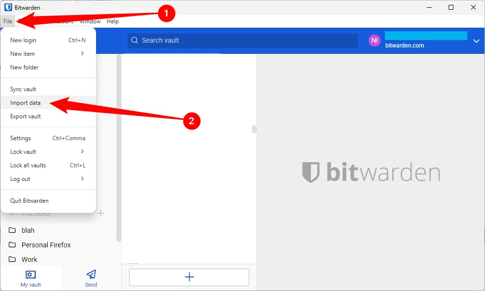 Menu File trong ứng dụng BitWarden trên máy tính, hiển thị tùy chọn &quot;Import Data&quot;.